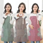 ⁦SKY-TOUCH Pinstripe Waterproof Cooking Aprons⁩ - الصورة ⁦3⁩