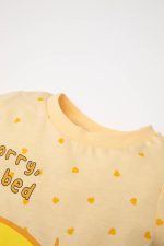 ⁦طقم بيجامة D8287A5 للبنات البيبي من ديفاكتو⁩ - الصورة ⁦2⁩