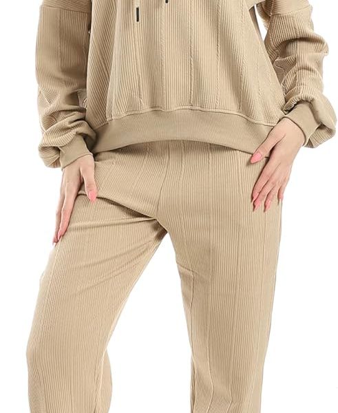 اندورا ملابس خارجية بغطاء راس بنمط ذاتي وقصة عادية للنساء (عبوة من قطعتين)