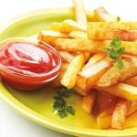 ⁦Black & Decker 4 Liter Air Fryer 1.2Kg Performance Range Aerofry, Black/Gold - Af300-B5 ( International warranty ) - 220V supply voltage and 50Hz⁩ - الصورة ⁦6⁩