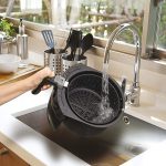 ⁦Black & Decker 4 Liter Air Fryer 1.2Kg Performance Range Aerofry, Black/Gold - Af300-B5 ( International warranty ) - 220V supply voltage and 50Hz⁩ - الصورة ⁦12⁩