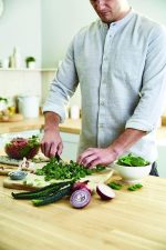 ⁦كينوود مفرمة لحم بهيكل معدني قوي، 1600 وات، mg510⁩ - الصورة ⁦10⁩