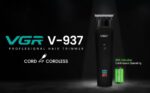 ⁦ماكينة حلاقة دقيقة للرجال من في جي ار ، V - 937 مع شاشة ال اي دي شفرة مقطوعة بشكل قريب شحن USB تشغيل سلكي ولاسلكي | 3 اكسسوارات امشاط توجيه للراحة واختيار التصفيف (اسود)، في-937⁩ - الصورة ⁦2⁩