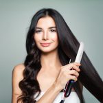 مكواة فرد الشعر بلوحات من السيراميك والكيراتين ونانو الفضة تحكم في درجة الحرارة مع تسخين سريع وإيقاف تلقائي 955 من سوكاني، أبيض - الصورة 6