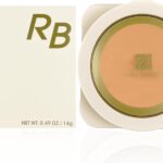 بودرة أساس RB-CP0797 بتركيبة عالية التغطية لتركيز مثالي على نعومة البشرة مع إسفنجة ناعمة من روز بيري، بوزن 14 جم، (درجة 03 شيل)