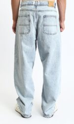 ⁦RAVIN Mens Wide Leg Trendy Jeans - Ice Blue - R207926 Pants (pack of 1)⁩ - الصورة ⁦2⁩