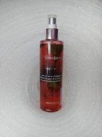 عطر للنساء سبلاش للجسم برائحة الفراولة من استيارا، 250 مل - الصورة 3