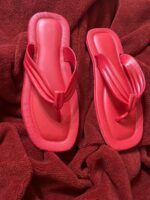 ⁦شبشب حريمى أحمر سبع نعل طبي مريح - شبشب خروج ومنزل - شبشب شاطئ شبشب شبشب شبشب أحمر Flip Flops For Women & Girls, Non Slip & Soft Outdoor, indoor & Beach - Medical & Comfortable Leather⁩ - الصورة ⁦2⁩