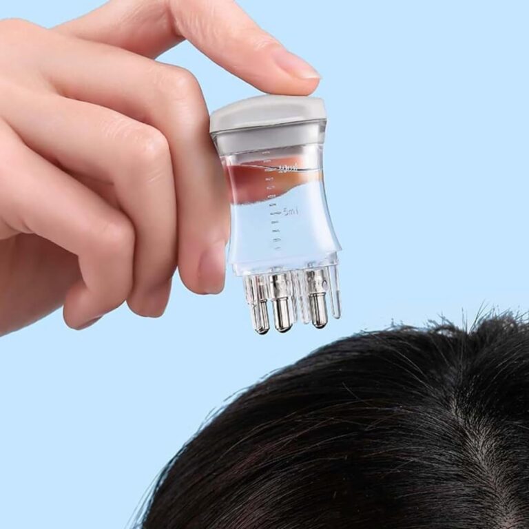 زجاجة توزيع زيت الشعر بمشط لتوزيع الزيت على فروة الرأس والجذور للشعر الزيتي والدهني، زجاجة شفافة مضادة للتسرب لتوزيع لوشن تساقط الشعر بمقياس تدرج للتحكم في الكمية، متعدد الألوان، سعة 10مل، قطعة واحدة