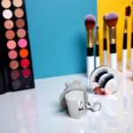 ⁦مجموعة حامل صمغ بالإصبع وحلقة على شكل حرف U لتمديد الرموش الصناعية - مع مقياس فرش وأدوات المكياج⁩ - الصورة ⁦4⁩