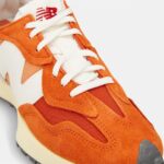 ⁦New Balance mens 327 Sneaker⁩ - الصورة ⁦6⁩
