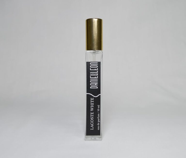عطر كريسبي اند سبورت مستوحى من عطر وايت من لاكوست للرجال برائحة الجريب فروت وخشب الأرز من دانيال ليون، عبوة اختبار، 10 مل