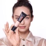 ⁦كريم أساس انفاليبل مات كوفر 300 امبر، من لوريال باريس، لنوع البشرة عادية⁩ - الصورة ⁦6⁩