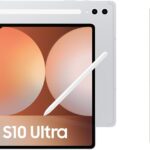 سامسونج تابلت جالكسي تاب S10 الترا بالذكاء الاصطناعي، تابلت اندرويد واي فاي، ذاكرة RAM 12GB، تخزين 256GB، شاشة اموليد، قلم S، فضي بلاتيني (اصدار المملكة العربية السعودية)+سامسونج جالكسي تاب S10 الترا بوك غطاء كيبورد رفيع، اسود