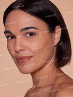 ⁦بودرة أساس سكين فوكاس بتغطية عالية من شيجلام - اكورن، لنوع البشرة كل الأنواعة، شفاف⁩ - الصورة ⁦5⁩