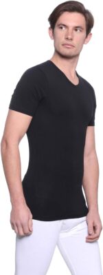 ⁦Dice Mens V-Neck short sleeve solid Undershirt (pack of 1)⁩ - الصورة ⁦3⁩