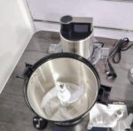 ⁦كبة السيف السعودي 6 لتر، محرك قوي جدا 1000وات بشفرات مزدوجه، محضر طعام ومفرمة لحوم وخضراوات متعددة الاستخدام⁩ - الصورة ⁦2⁩