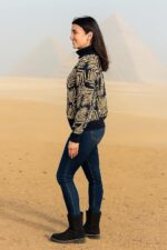 ⁦سترة من ميلا للنساء بقصة عادية، مقاس وسط⁩ - الصورة ⁦8⁩
