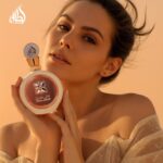 ⁦بخاخ او دو بارفان للنساء فخر من لطافة، 100 مل⁩ - الصورة ⁦7⁩