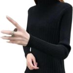 بلوفر شتوي هاي كول مضلع برقبة عالية للنساء بتصميم ناعم ومريح للبنات والنساء من ميزه