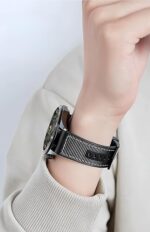 ⁦سوار سيليكون مضفر من النايلون 20 ملم من ايكو اوفيشيال، سوار ساعة سريع الفك للرجال والنساء، لطيف على البشرة، ناعم، بديل 20 ملم متوافق مع امازفيت / هواوي / ماي / فوسيل / سامسونج⁩ - الصورة ⁦2⁩