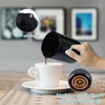 ⁦ماكينة تحضير القهوة التركية الكهربائية بقدرة 600 واط تكفي 4 اكواب بسعة 280 مل مزودة بمستشعر مضاد للتدفق الزائد ونظام امان، مناسبة للاستخدام في المنزل والمكتب وأثناء السفر من لوكي بوي (ازرق)⁩ - الصورة ⁦4⁩