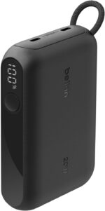 ⁦شاحن باور بانك 10000 مللي أمبير في الساعة من بيلكن، شاحن محمول رفيع مزود بمنفذي USB-C، مع عرض رقمي للبطارية، شحن 20 واط لآيفون سلسلة 16 و15 وسامسونج جالاكسي S25 وS24 وبكسل 9 واي باد وغيرها، أسود⁩ - الصورة ⁦2⁩