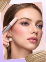 ⁦SHEGLAM Airy Tinted Volumizing Mousse Eyebrow Mascara Gel High Color 3D Eyebrow - Blonde⁩ - الصورة ⁦3⁩