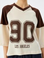 ⁦KOTON Womens Printed T-Shirt Modern⁩ - الصورة ⁦5⁩