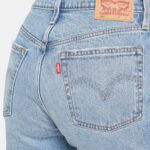 ⁦Levi's Womens 501 Original High-Rise Mid-Thigh Jean Shorts Casual Shorts (pack of 1)⁩ - الصورة ⁦4⁩