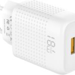 شاحن سريع GP-C43 بقدرة 18 واط مع كابل USB-A الى USB-C من جي باور، متوافق مع سلسلة ايفون 15/16/17 وبيكسل وسامسونج جالكسي وشاومي وايباد - ابيض