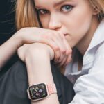 ⁦سوار معدني متوافق مع ساعة آبل مقاس 38 و40 و41 SE سلسلة 6/5/4/3/2/1 سوار من الفولاذ المقاوم للصدأ لساعة اي ووتش من في فولت⁩ - الصورة ⁦6⁩