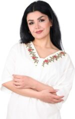 ⁦قميص نوم نسائي طويل بكم قصير وقبة مزينة بالأزهار الجميلة لمظهر صيفي منزلي أنيق .⁩ - الصورة ⁦2⁩