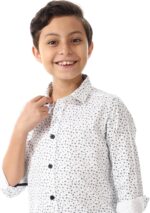 ⁦تيشرت حديث بتصميم مطبوع بنمط شجيرات للأولاد من اندورا، موديل 37S24B3911⁩ - الصورة ⁦5⁩