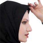 ⁦تثبيت متواضع - ملحق تثبيت خفيف للغاية للحجاب النسائي يحافظ على محاذاة الحجاب، يوفر ثباتًا لمدة 24 ساعة، قماش ماص للرطوبة ولمسة نهائية تختفي تحت أي ملابس.⁩ - الصورة ⁦2⁩