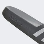 adidas unisex-adult ADILETTE AQUA Swimming slides - الصورة 8