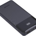 باور بانك من جي-باور سعة 10000 مللي أمبير بتقنية ليثيوم بوليمر ومنافذ USB و تايب-C مع شاشة LED وشحن سريع للهواتف و التابلت، أسود