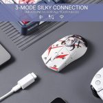 ⁦ماوس ألعاب لاسلكي 3 أوضاع، خفيف للغاية بدقة 26K نقطة لكل بوصة مع قبضة طبيعية مريحة وأزرار قابلة للبرمجة، وبرنامج يدعم روابط المفاتيح وتعديل الدقة M916AK-PRO من ريدراجون، 49 جرام | اتصال مستقر خالٍ من التباطؤ مخصص للاعبي اف بي اس، إعادة تحديد ماكرو ربط المفاتيح، قبضة مريحة للجسم⁩ - الصورة ⁦3⁩
